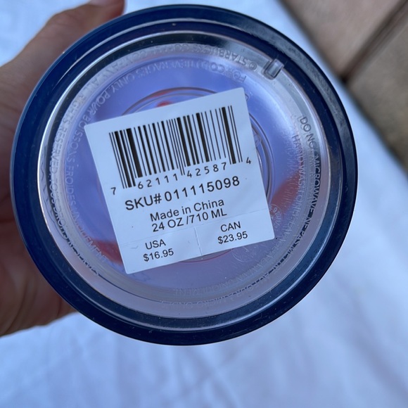 STARBUCKS Reusable Cold Cup w/ Lid and Straw - Picture 7 of 7